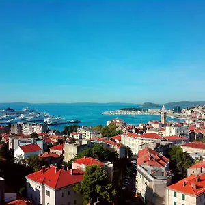 Astonishing View Apartment Split